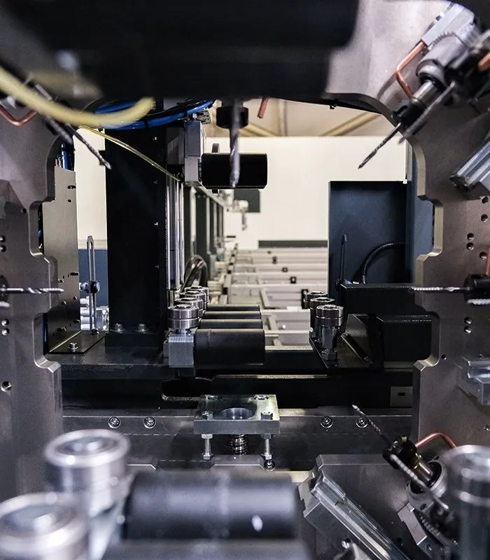 PVC-&-Aluminium-Profile-Machining-and-Cutting-Centers-SMC-360-3