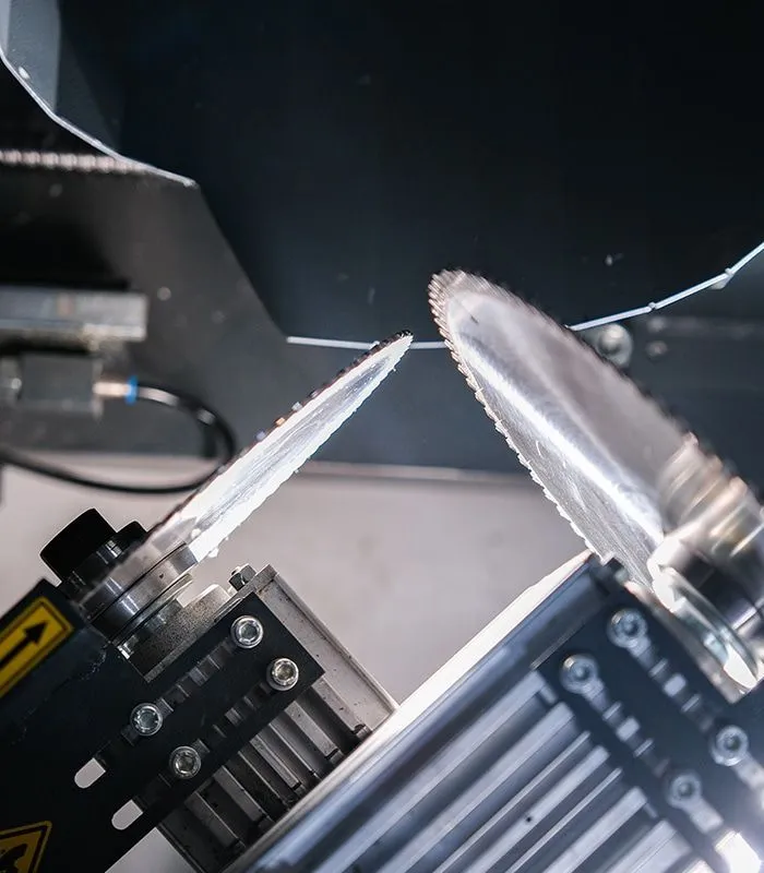 PVC-&-Aluminium-Profile-Machining-and-Cutting-Centers-SVMC-12-4