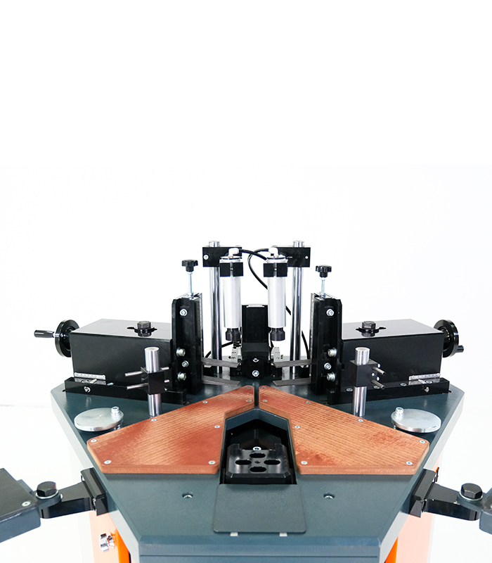 Aluminium-Corner-Crimping-Machines-CP-290-2